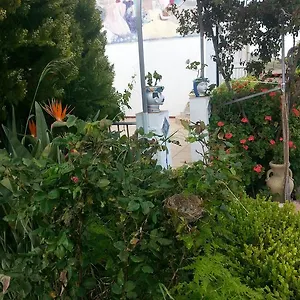 https://bb-la-casa-dellartista.sicilyhotelsitaly.net